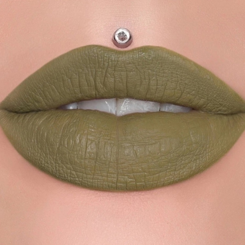 NIB Jeffree Star Dead Presidents Velour Liquid Lipstick Olive Green